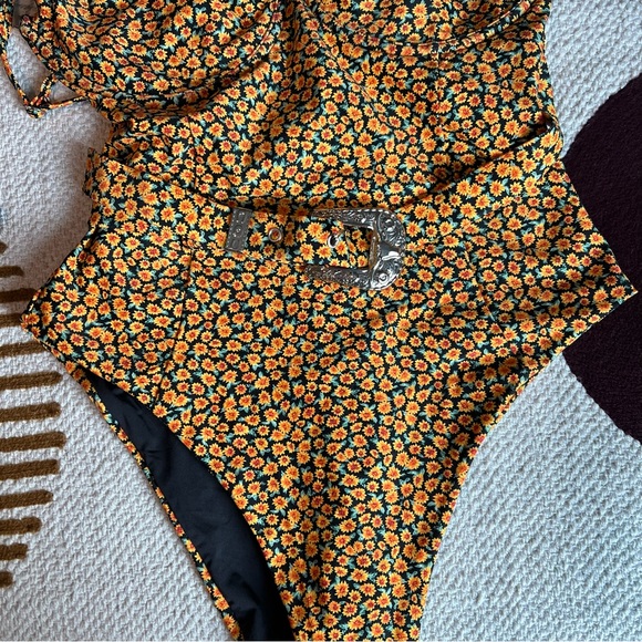 Onia Women's x WeWoreWhat Danielle Swimsuit, Sunflower Ditsy, Floral size small - Picture 2 of 7